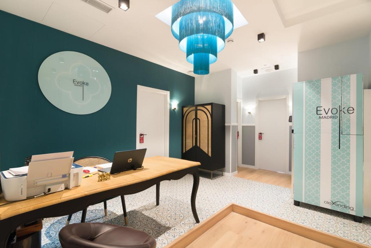 Hostal Evoke Madrid Extérieur photo