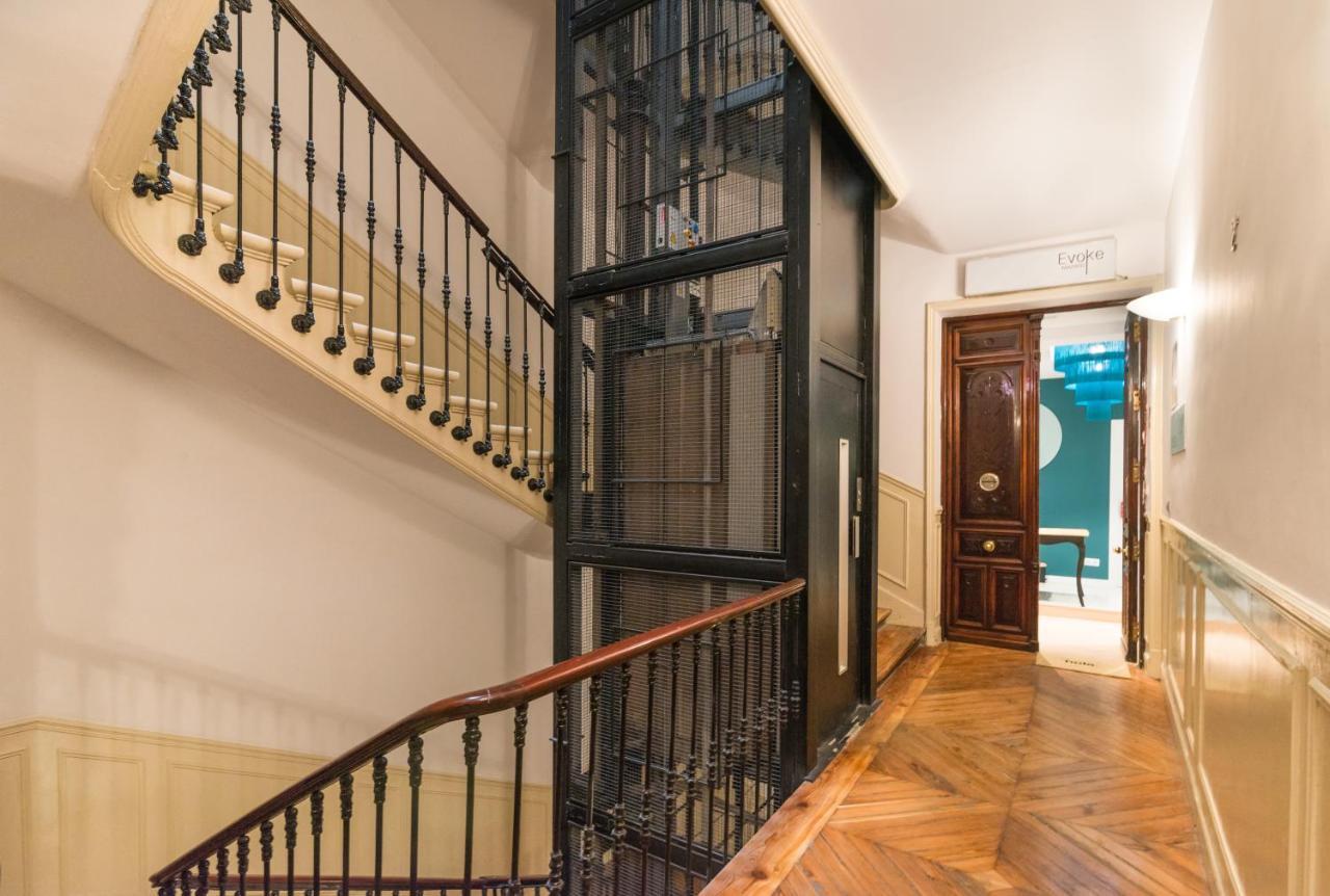 Hostal Evoke Madrid Extérieur photo