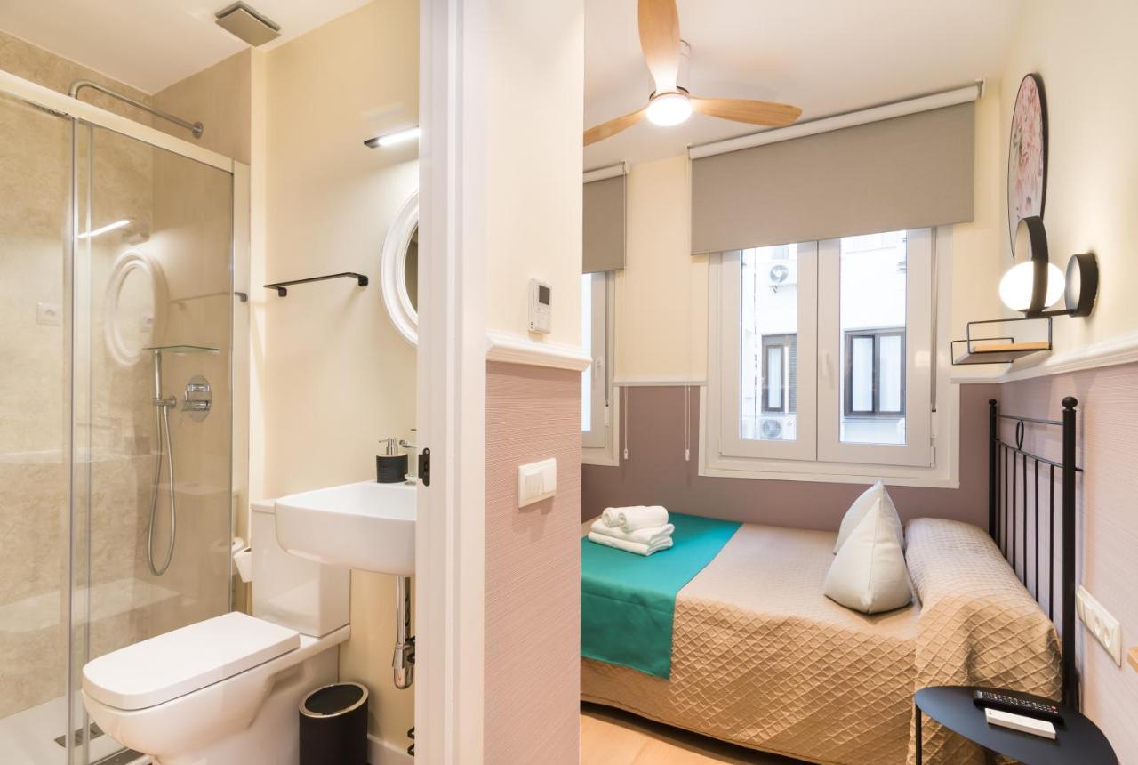 Hostal Evoke Madrid Extérieur photo